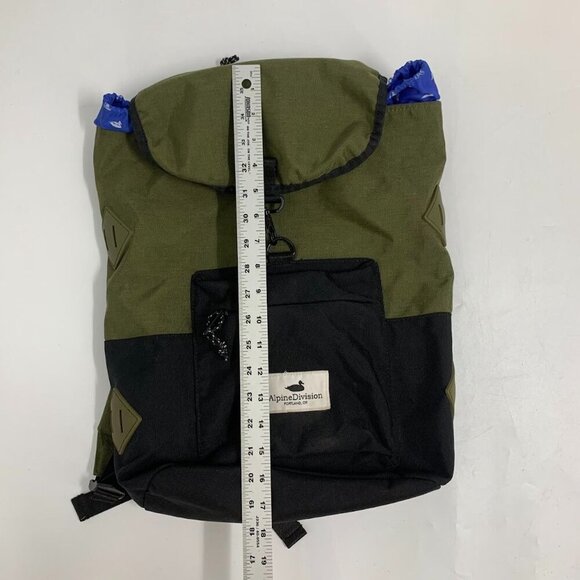 Alpine DIvisions Adults‎ Rockaway Ripstop Adjustable Strap Clip Backpack - Picture 13 of 14